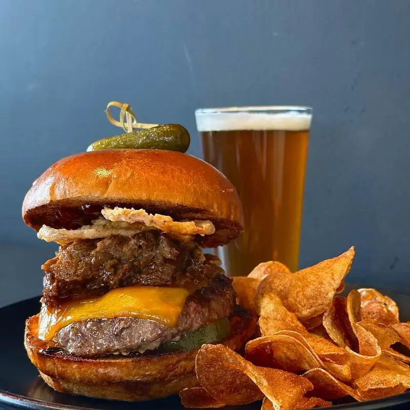 Σχετικά με το Burger Cafe Urban